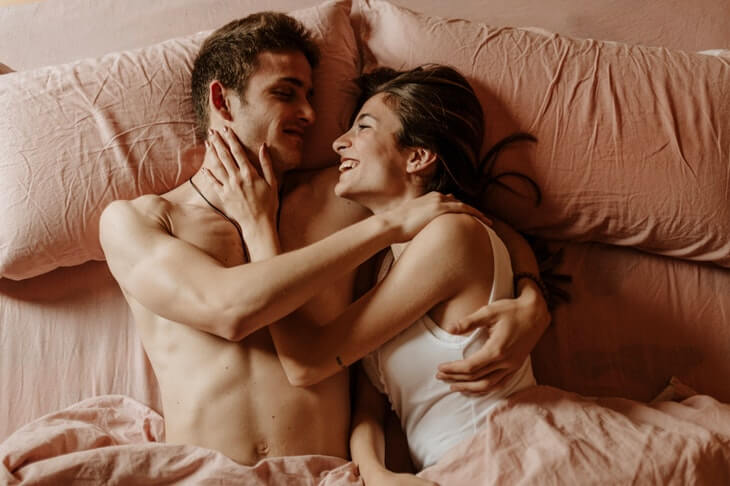 Sexy Couple In Bed