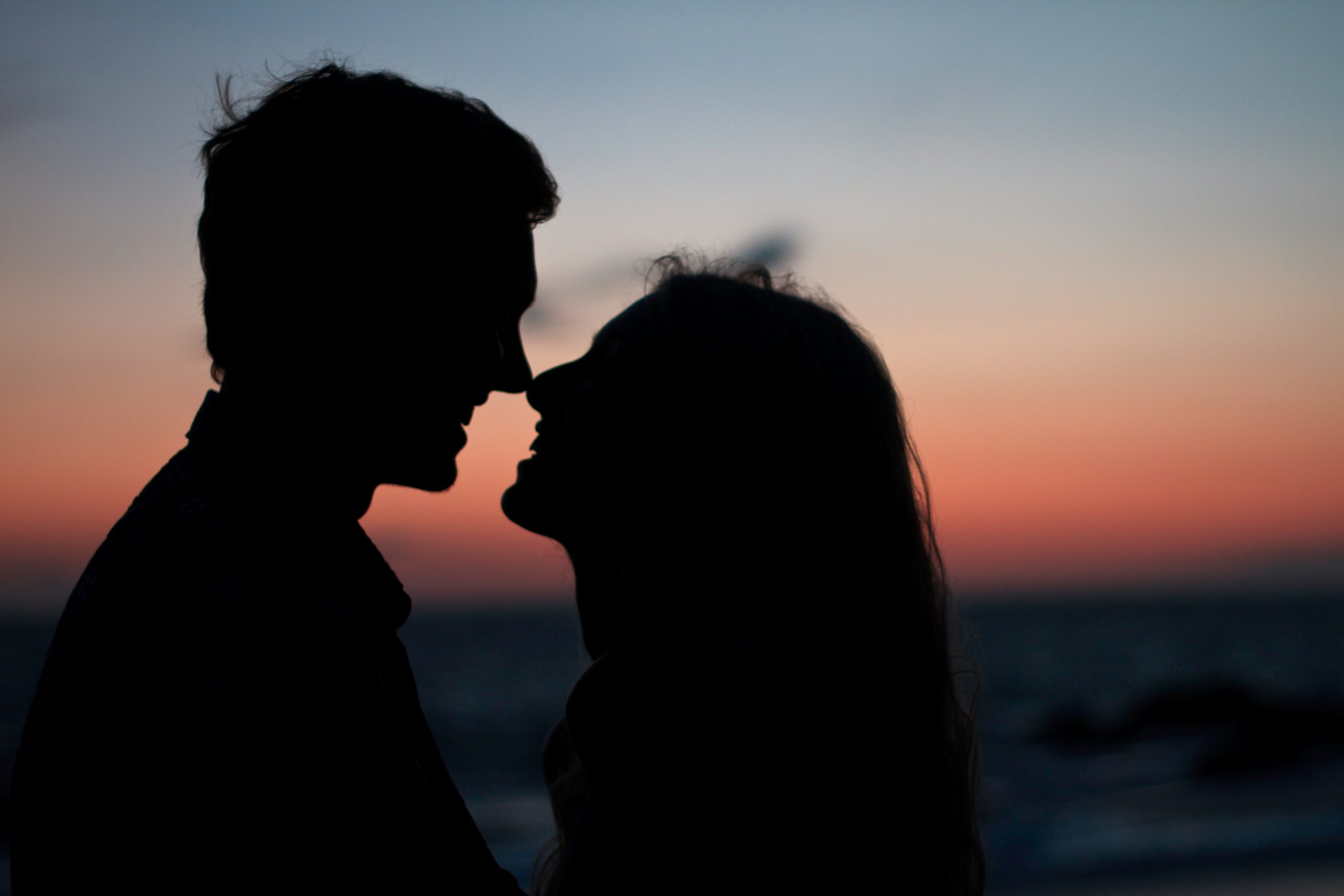 12 Game-Changing Dating Tips Every Man Needs to Know Before His Next Date